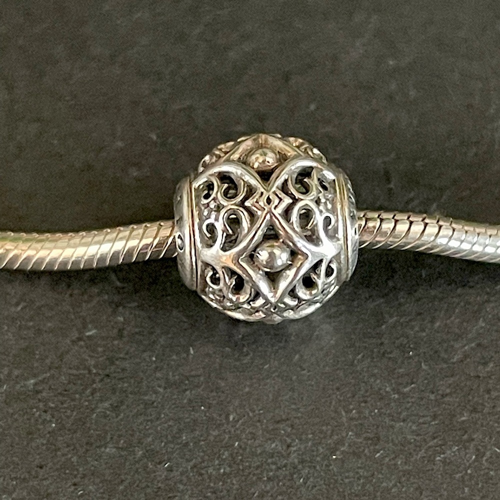Pandora Essence Collection Affection Charm, style 796056